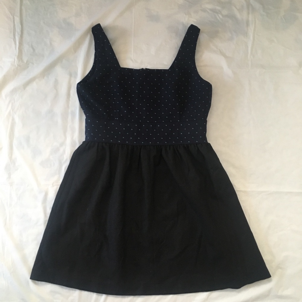 NWT Jovonna London mini dress, US 4